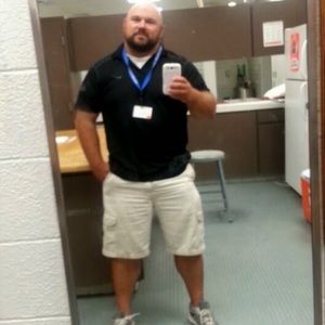 Meet your Posher, Derek